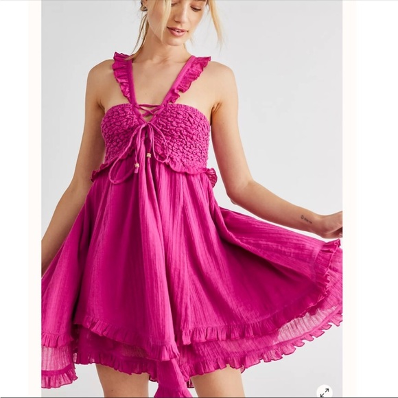 Free People Dresses & Skirts - Free People! Somewhere Tropical Cute Flowy Smocked Dress